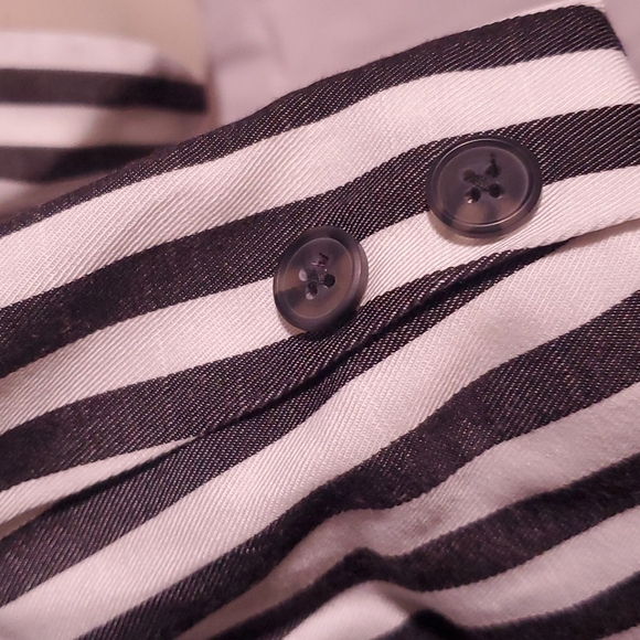Cupcakes and Cashmere Small Striped Black and White Blazer w/ Button closure - Picture 5 of 11